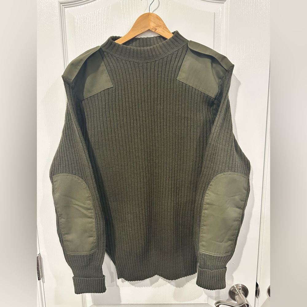 DCSP 100% WOOL Olive Green Men’s Military Sweater, Size: 44 - LIKE NEW